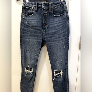 Abercrombie & Fitch ultra-high rise mom jeans size 26/2